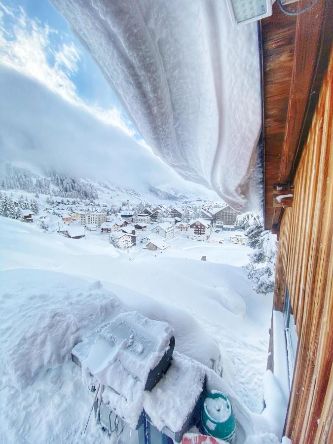 Lodge Basecamp